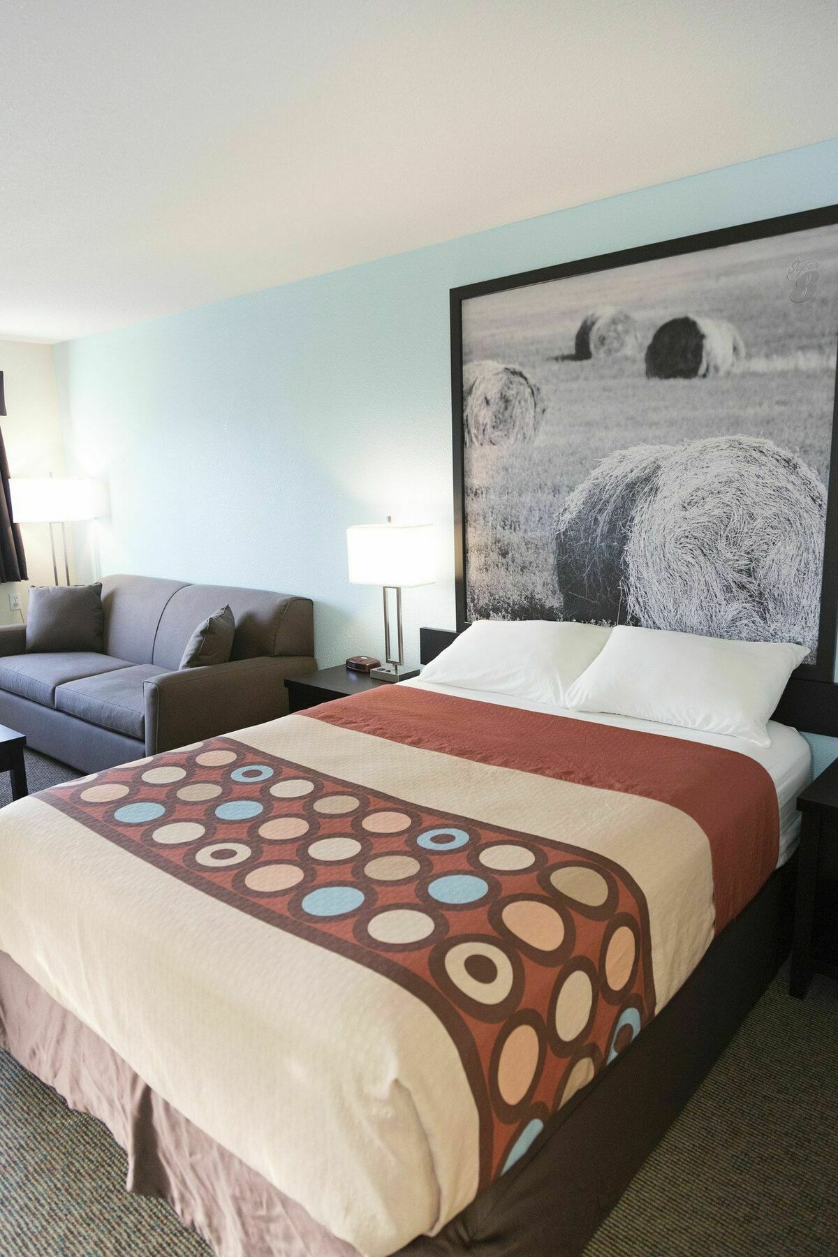 Super 8 By Wyndham Strathmore Extérieur photo